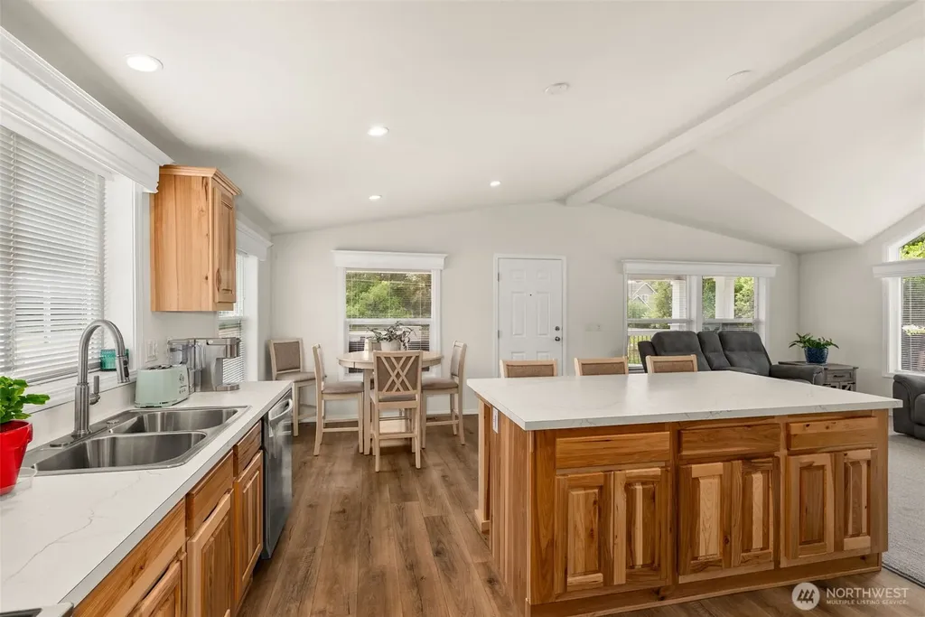 130 Pacific Boulevard NW Ocean Shores WA 98569