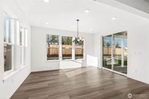 300 N 55th Street Mount Vernon WA 98273