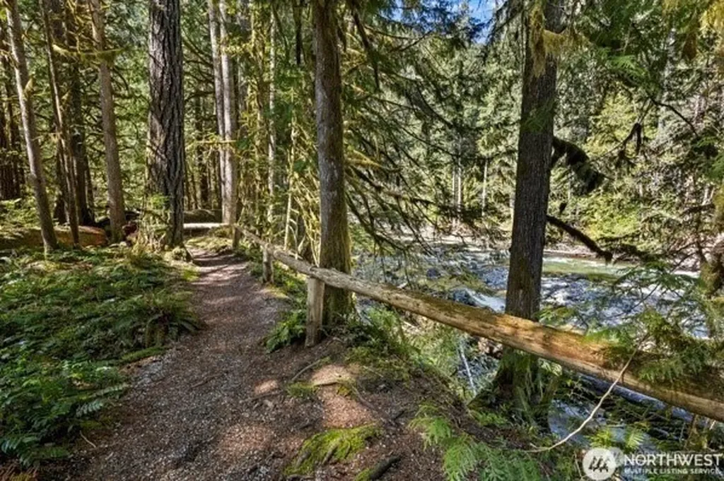 10500 Mt Baker Highway Deming WA 98244