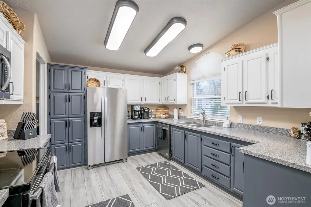 15216 122nd Avenue E Puyallup WA 98374