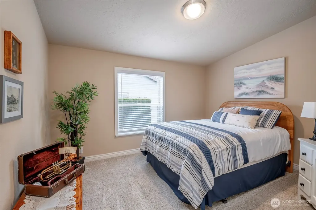 15216 122nd Avenue E Puyallup WA 98374