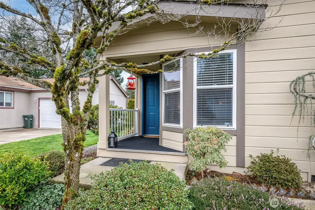 15216 122nd Avenue E Puyallup WA 98374