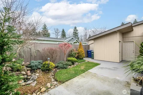 15216 122nd Avenue E Puyallup WA 98374