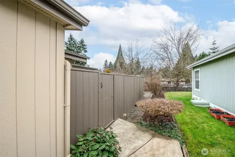 15216 122nd Avenue E Puyallup WA 98374
