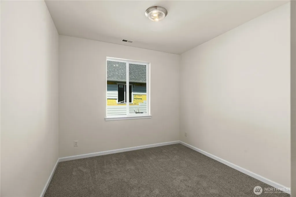 1332 60th Avenue NE Tacoma WA 98422
