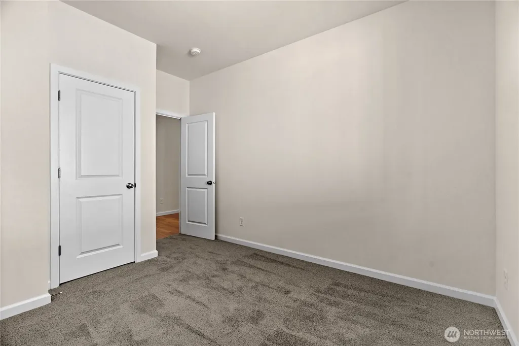 1332 60th Avenue NE Tacoma WA 98422