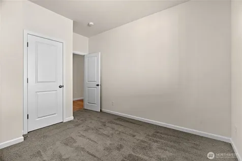 1332 60th Avenue NE Tacoma WA 98422
