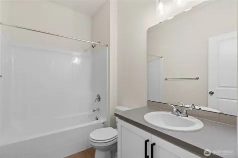 1332 60th Avenue NE Tacoma WA 98422