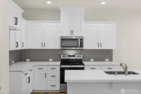 1332 60th Avenue NE Tacoma WA 98422