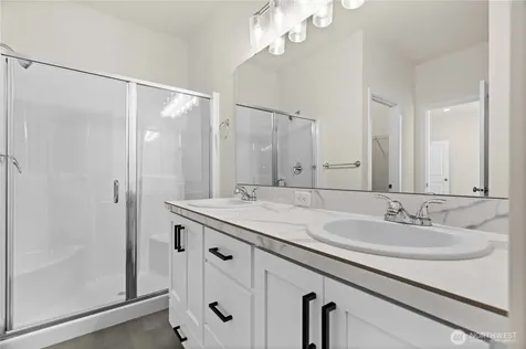 1332 60th Avenue NE Tacoma WA 98422