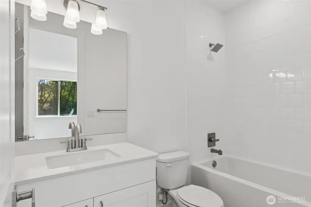 13803 100th Street NE Lake Stevens WA 98258