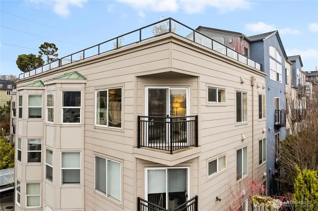 500 Aloha Street Seattle WA 98109