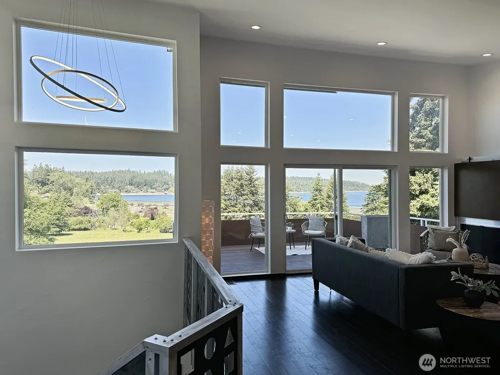 1649 Stewart Road Freeland WA 98249