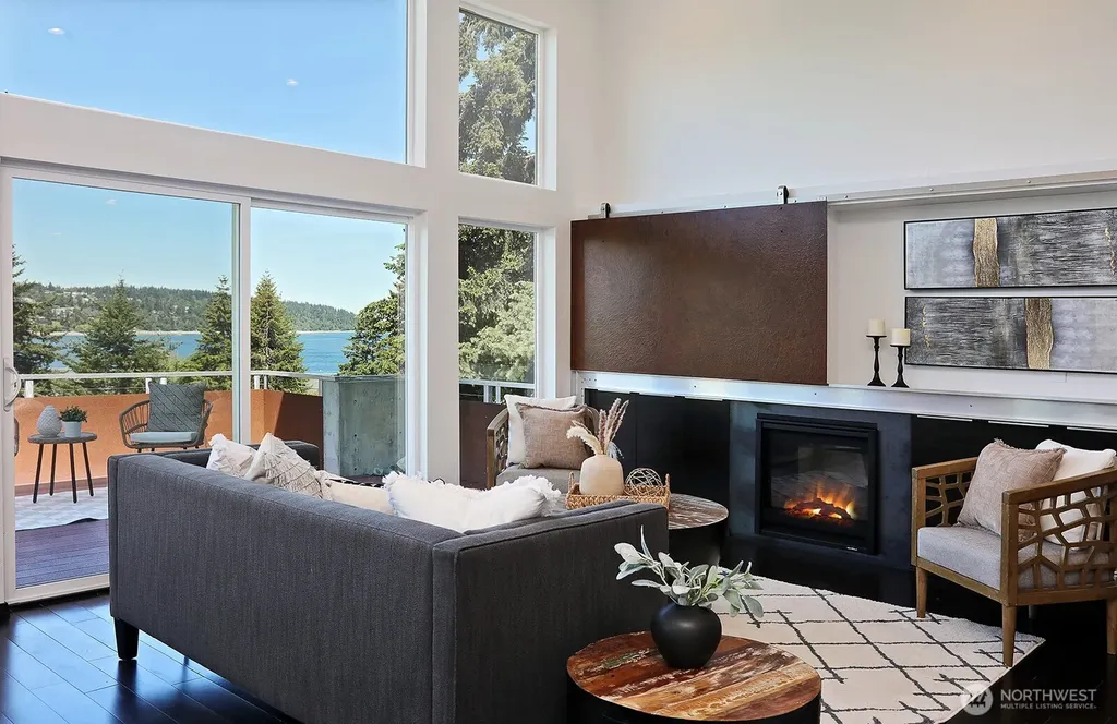 1649 Stewart Road Freeland WA 98249