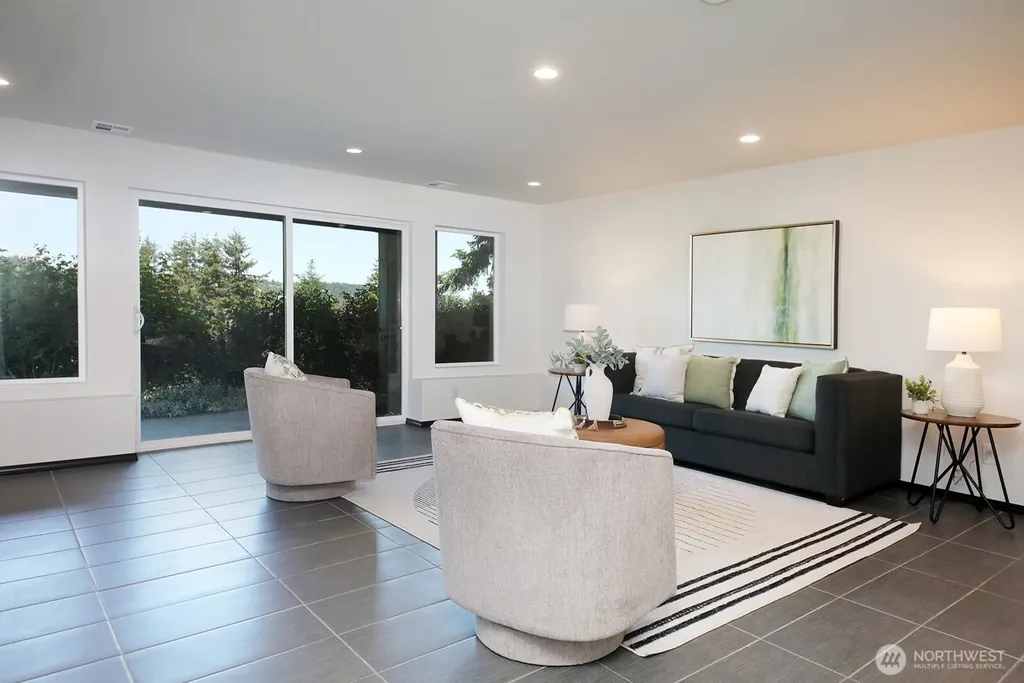 1649 Stewart Road Freeland WA 98249