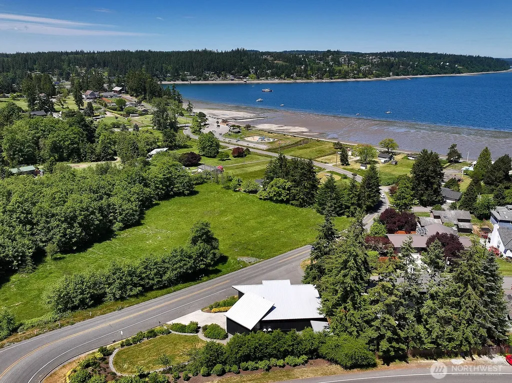 1649 Stewart Road Freeland WA 98249