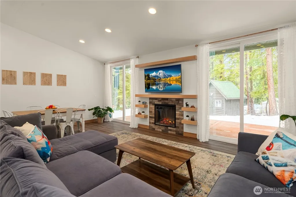 21817 Colt Road Leavenworth WA 98826