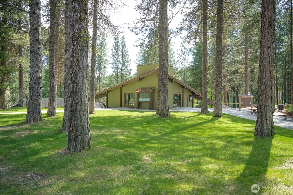21817 Colt Road Leavenworth WA 98826
