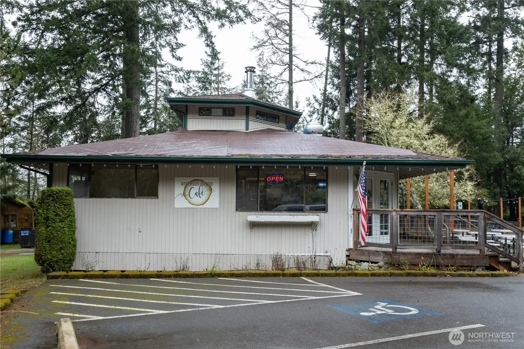 11416 86th Street Court Anderson Island WA 98303