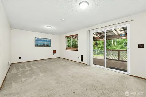 15725 88th Avenue Ct E Puyallup WA 98375