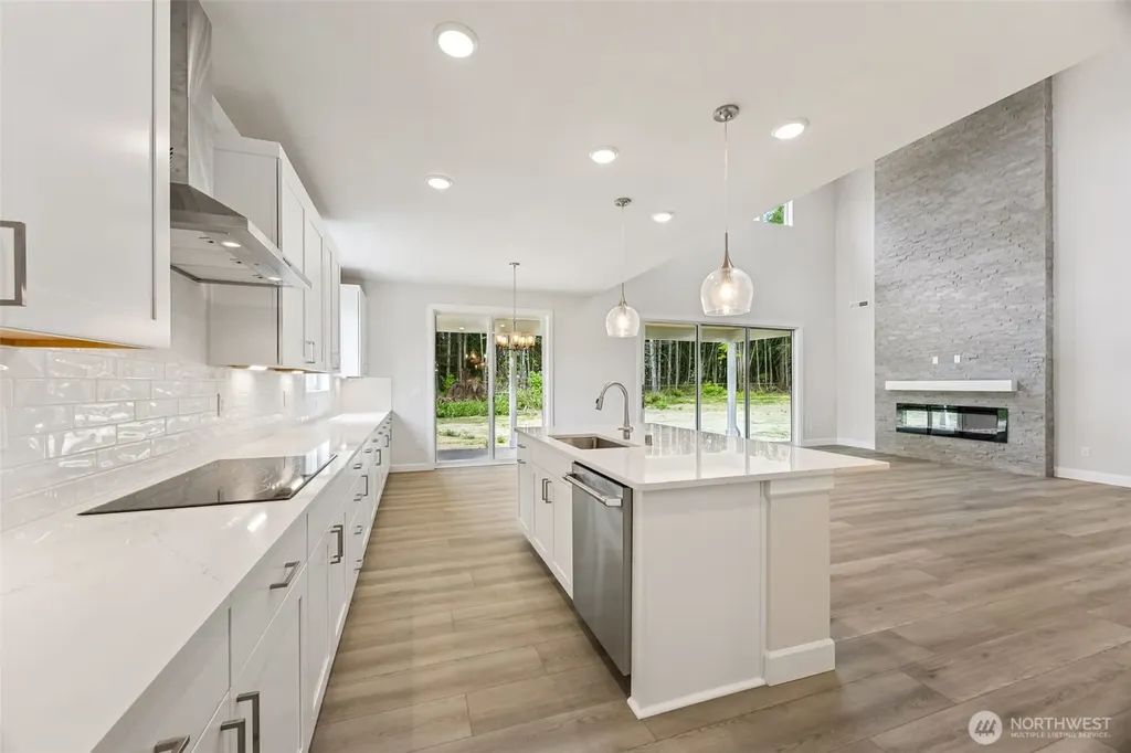 13814 100th Street NE Lake Stevens WA 98258