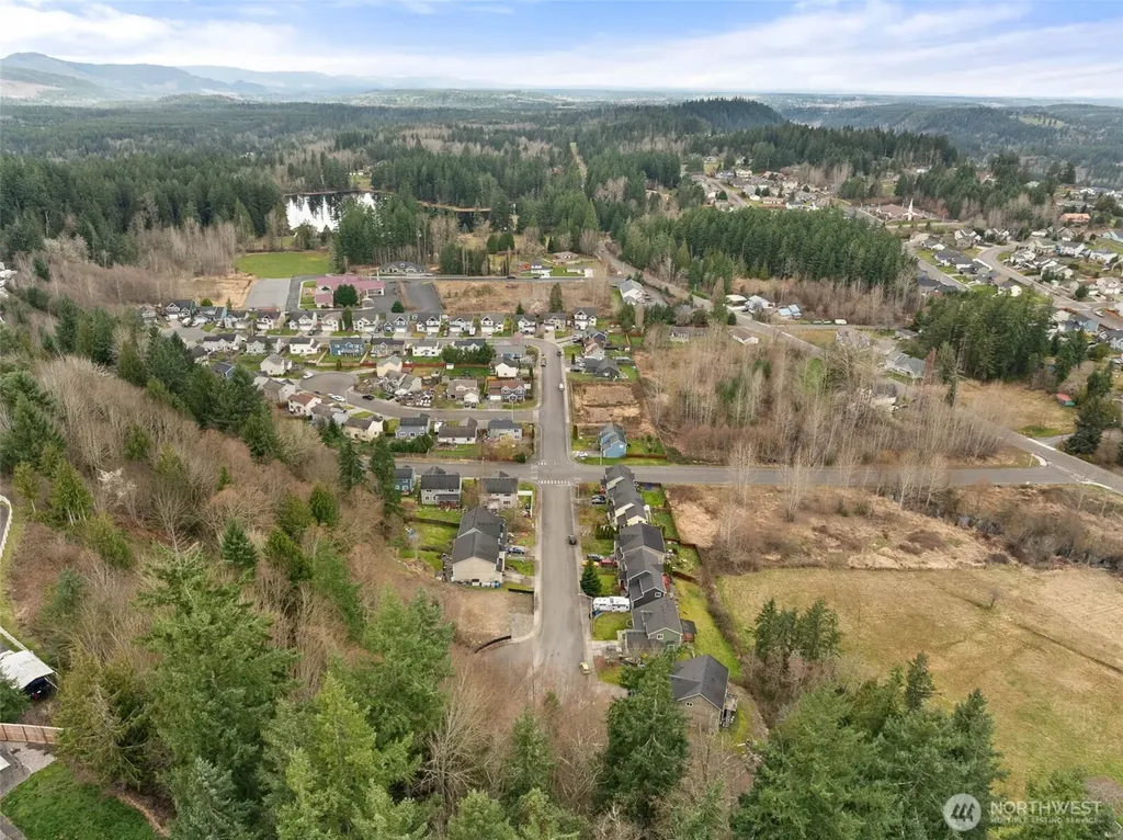 648 Kaitlyn St W Eatonville WA 98328