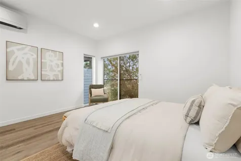 1508 18th Avenue Seattle WA 98122