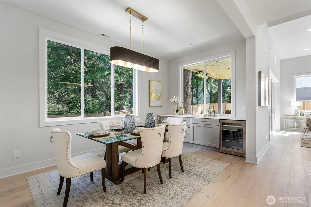 12813 NE 65th Lane Kirkland WA 98033