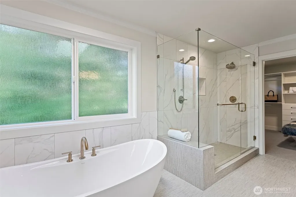 12813 NE 65th Lane Kirkland WA 98033