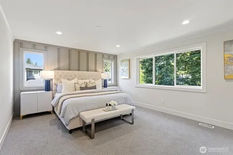 12813 NE 65th Lane Kirkland WA 98033