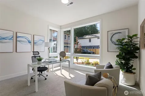 12813 NE 65th Lane Kirkland WA 98033