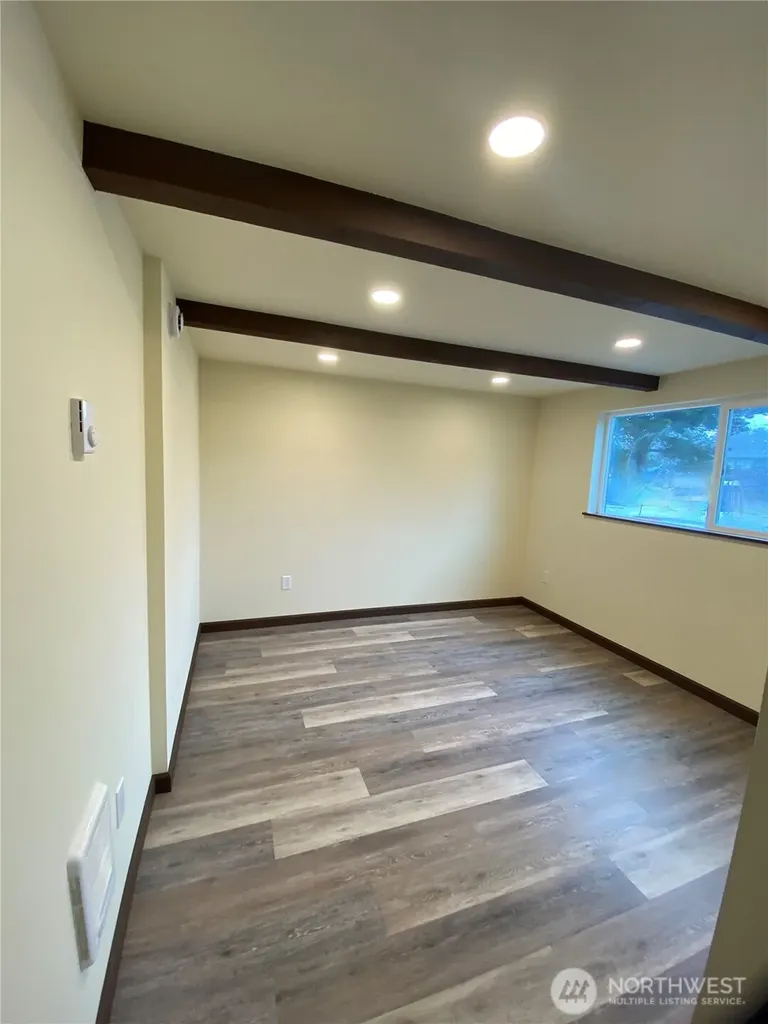 313 Sand Dune Avenue NW Ocean Shores WA 98569