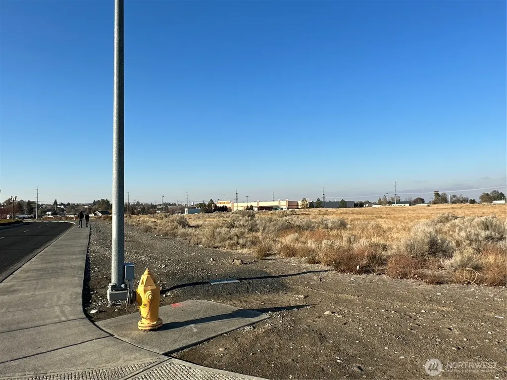 94 W Central Drive Moses Lake WA 98837