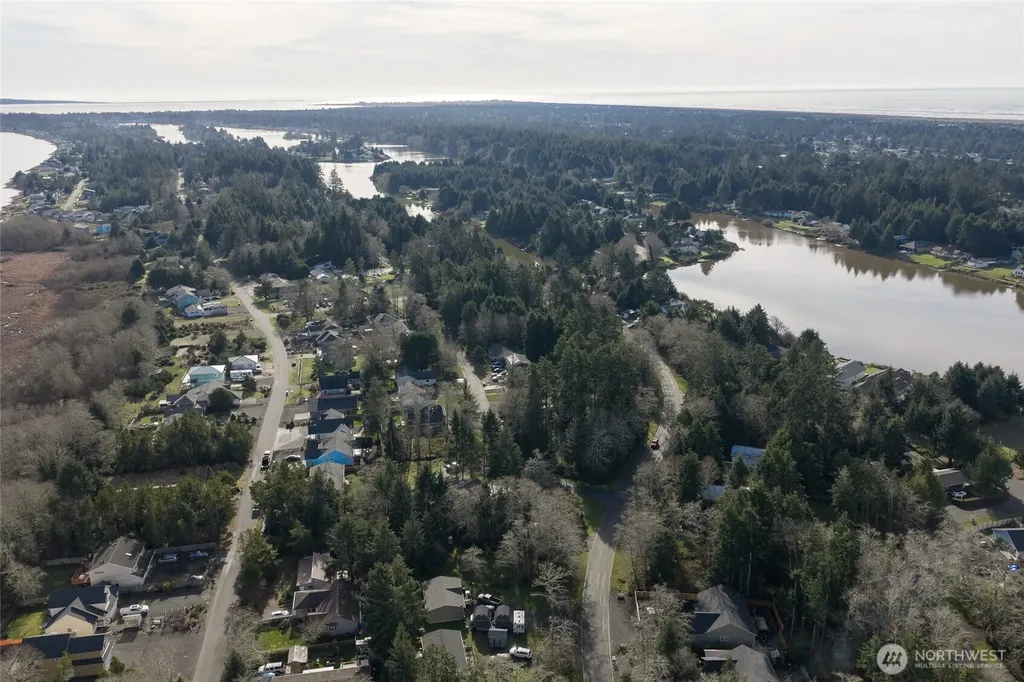 265 Fisher Avenue NE Ocean Shores WA 98569
