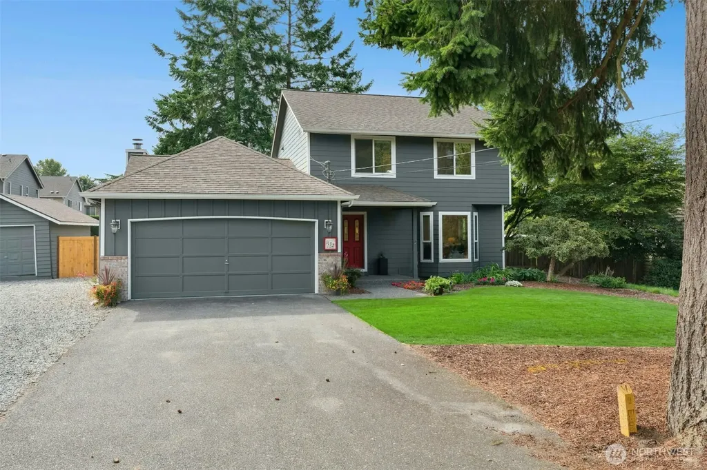 1132 Crawford Road Lynnwood WA 98036
