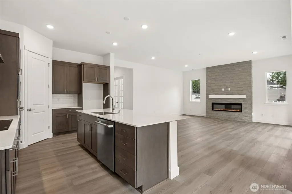 13722 100th Street NE Lake Stevens WA 98258