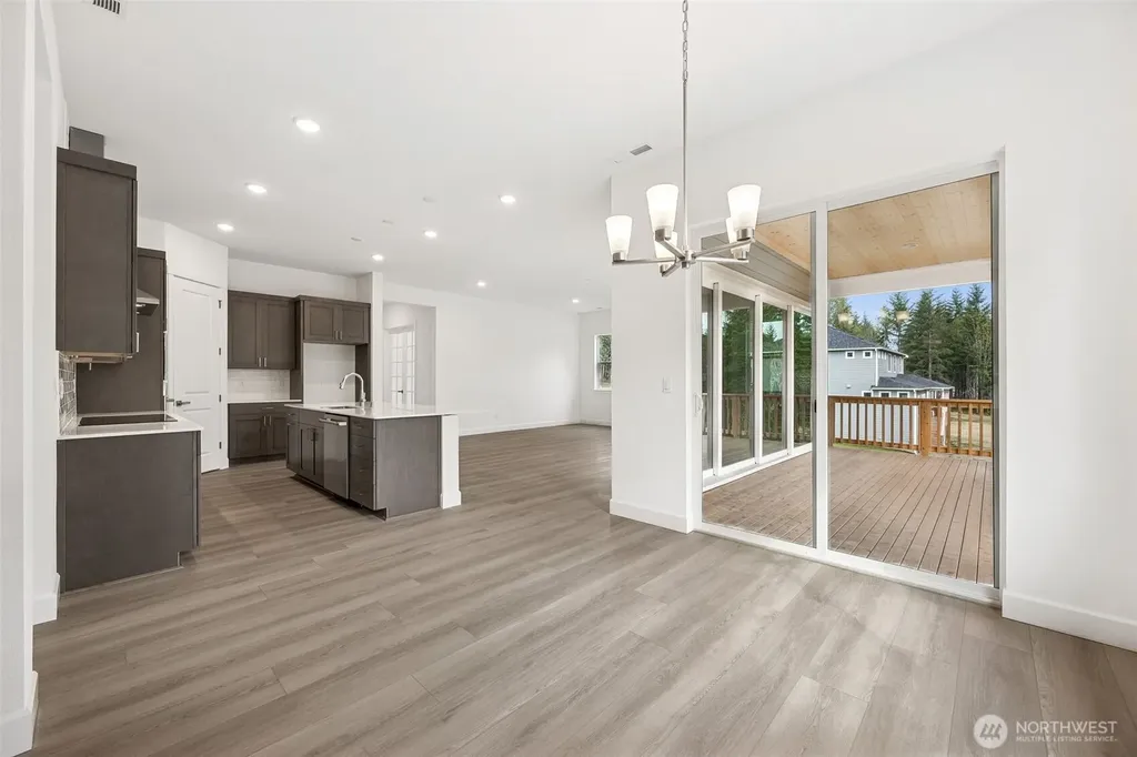 13722 100th Street NE Lake Stevens WA 98258