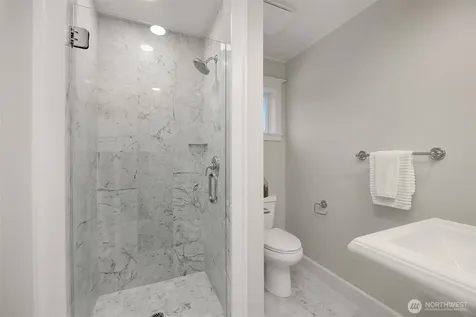 525 W Prospect Street Seattle WA 98119