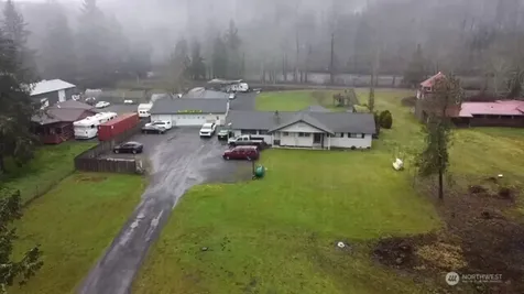 12503 151st Avenue E Puyallup WA 98374