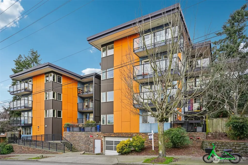 120 NW 39th Street Seattle WA 98107