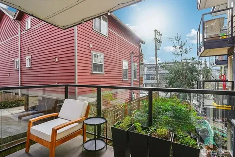 120 NW 39th Street Seattle WA 98107