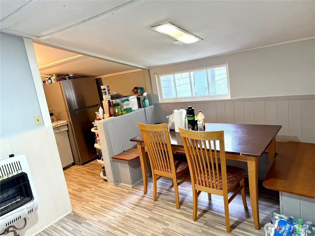 11040 11th Avenue SW Seattle WA 98146