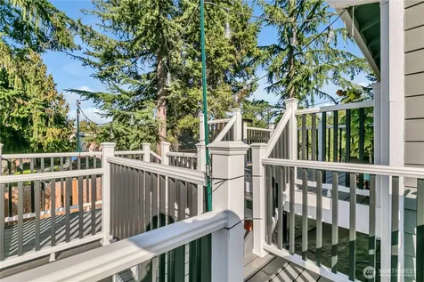 3302 Centennial Way NE Tacoma WA 98422