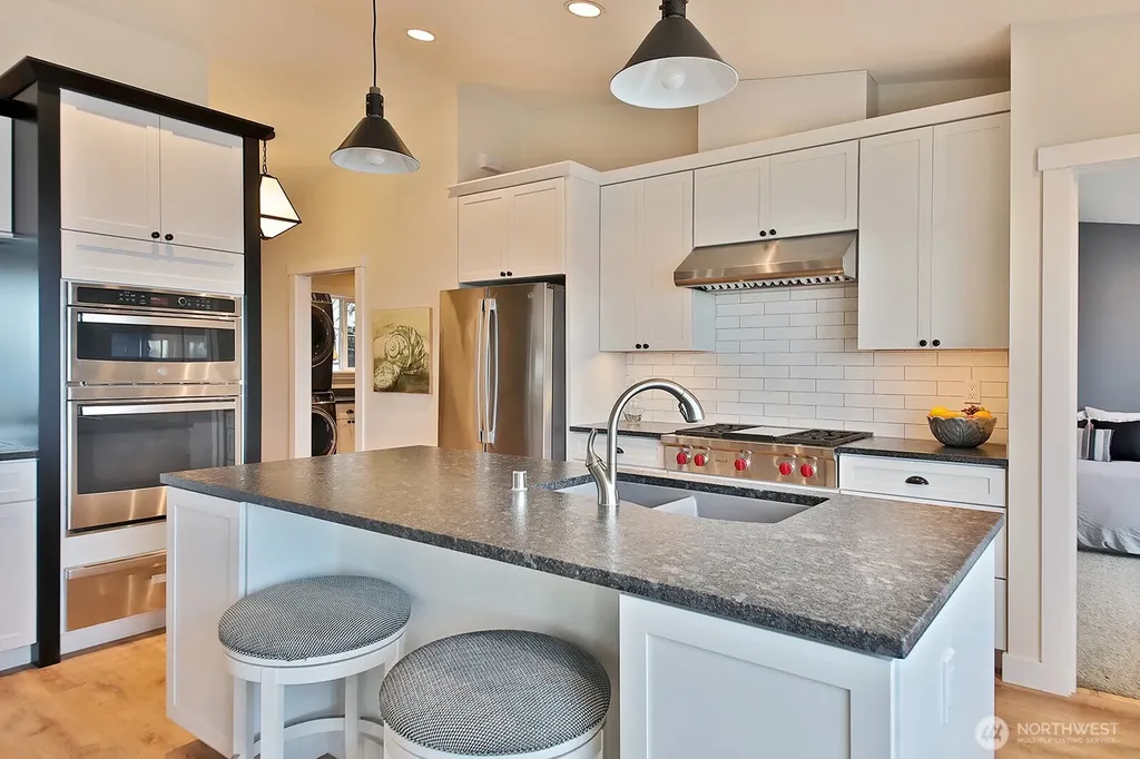 2999 Saratoga Road Langley WA 98260