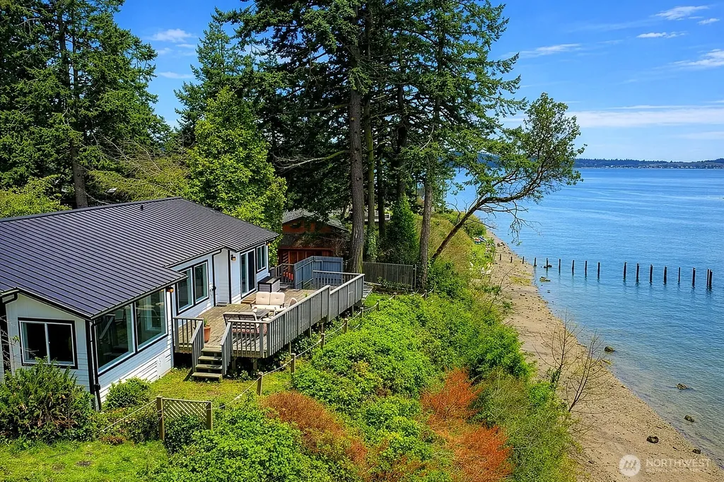 2999 Saratoga Road Langley WA 98260