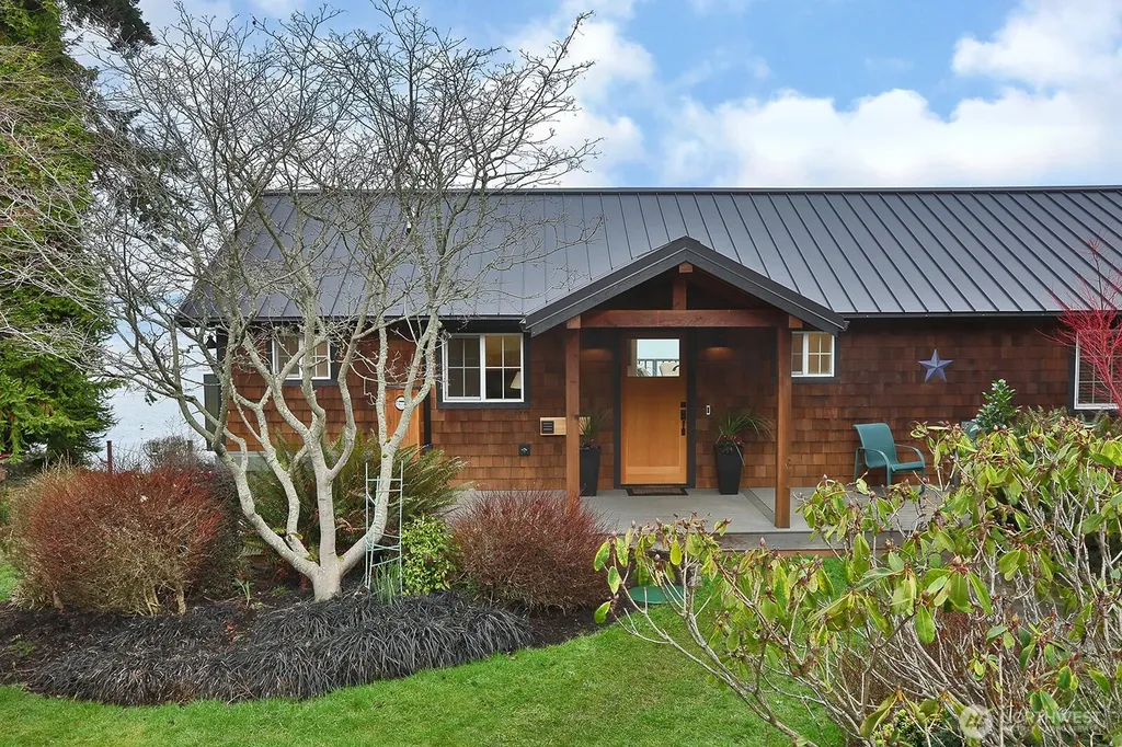 2999 Saratoga Road Langley WA 98260