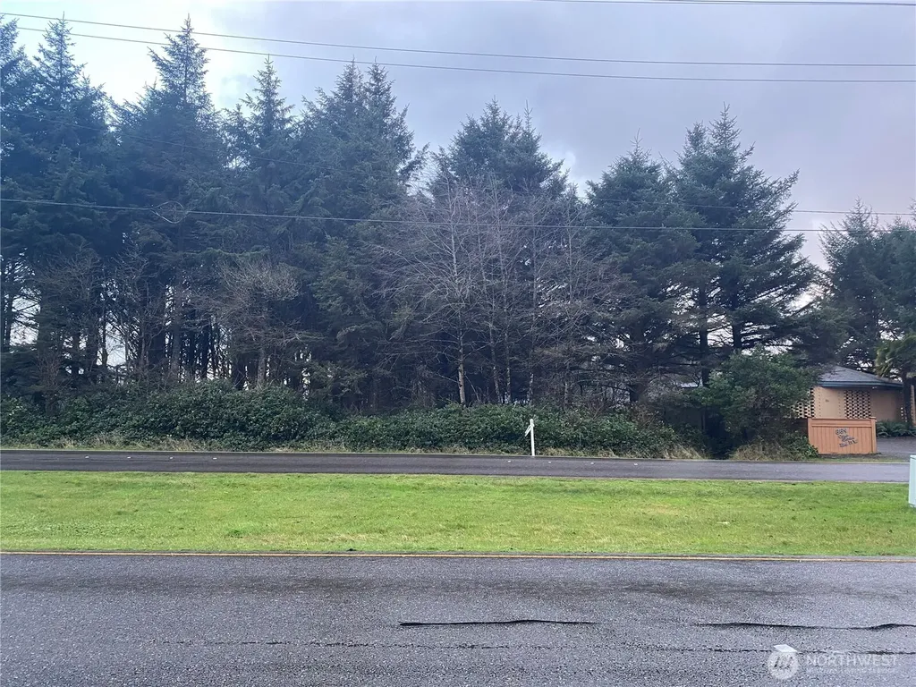 886 Ocean Shores Boulevard Ocean Shores WA 98569