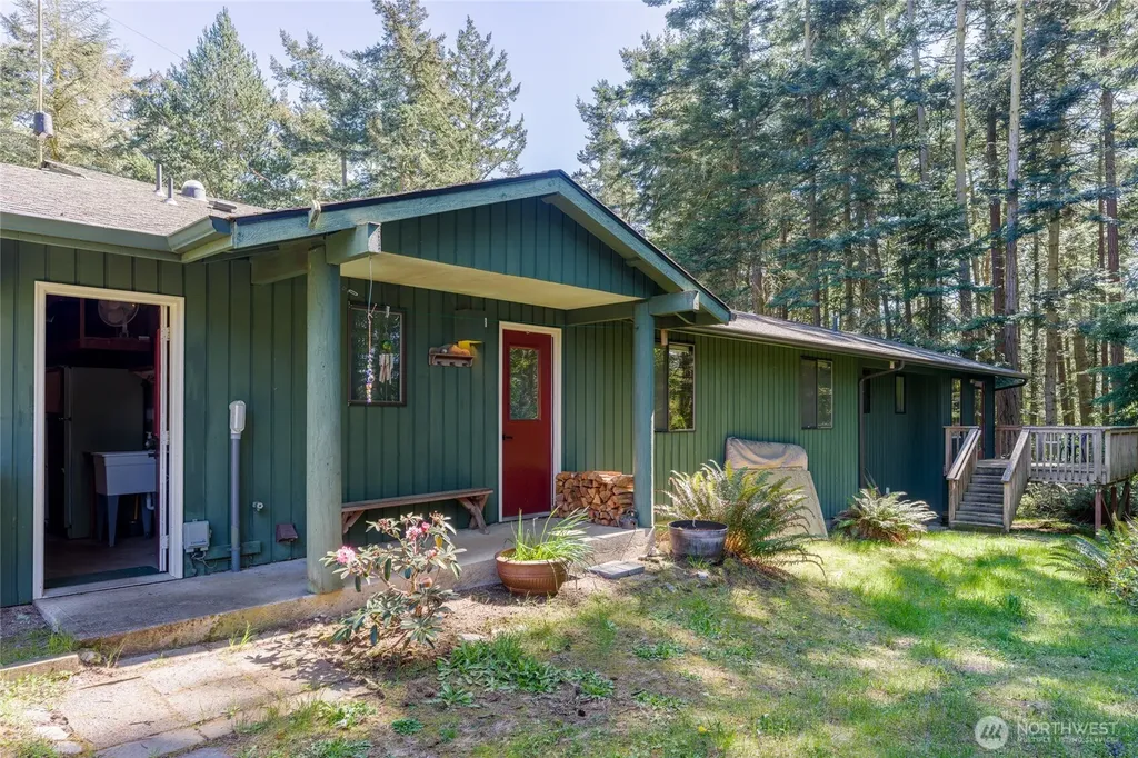 108 Towhee Lane Lopez Island WA 98261