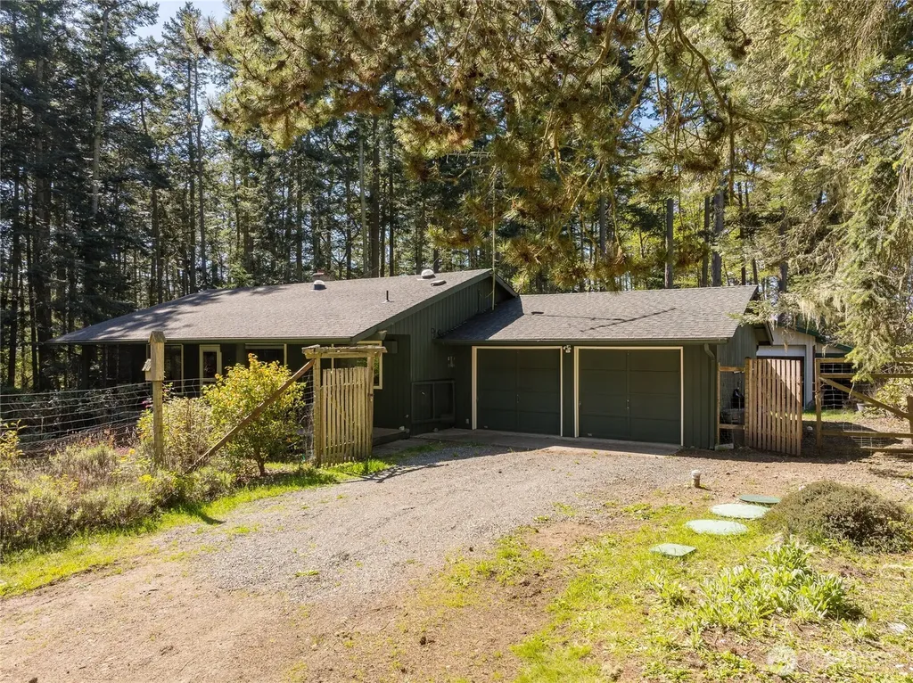 108 Towhee Lane Lopez Island WA 98261
