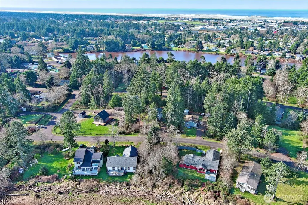 716 Duck Lake Drive NE Ocean Shores WA 98569